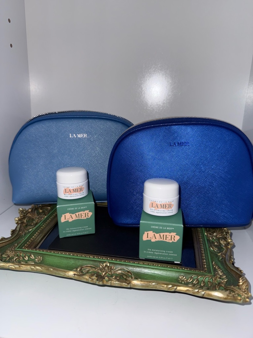 La Mer Cosmetic bag and Crème de la mer 7ml